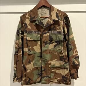 Vintage US Army Woodland BDU Jacket Mens Small Camo Combat Uniform 90s Patch
